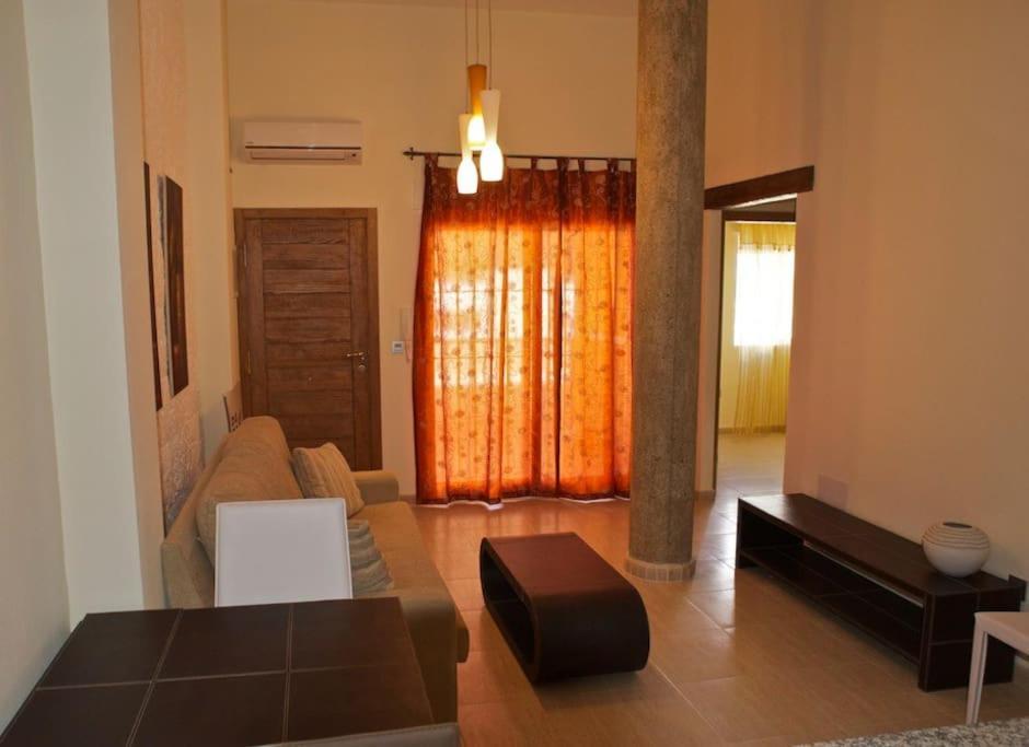 The Is Close But Quiet And Not Noisy Casa Reformada Cerca De La Playa Apartment *