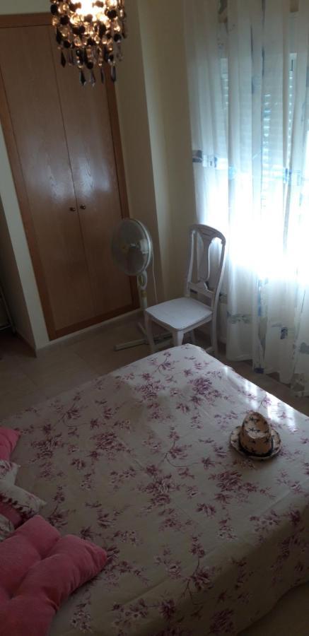 Apartment The Is Close But Quiet And Not Noisy Casa Reformada Cerca De La Playa *